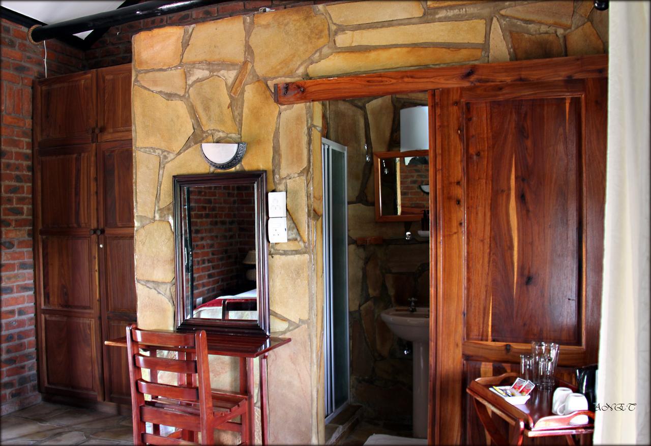 Grootfontein Fiume Lodge מראה חיצוני תמונה